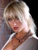 Brooke Hogan in alb
