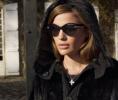Cameron Russell cu ochelari de soare