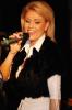 Cristina Rus canta