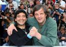 Diego Armando Maradona impreuna cu amicul sau