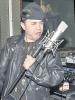 Nicolae Guta canta rock