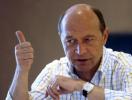 Traian Basescu la birou